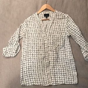 Lumiere button down top